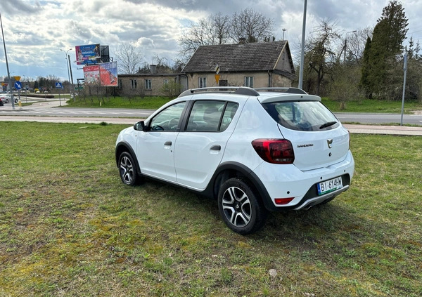 Dacia Sandero Stepway cena 34900 przebieg: 159000, rok produkcji 2018 z Białystok małe 562